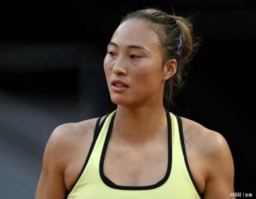 5战4负！郑钦文惨遭克星逆转止步32强 回应：我实力在那 享受网球