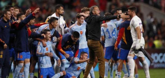 1664446670469059406.jpg 1664446667.jpg